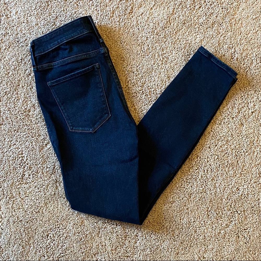 Abercrombie & Fitch High Rise Super Skinny Jeans